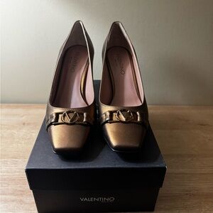 Mario Valentino Women's Metallic Bronze Heels
